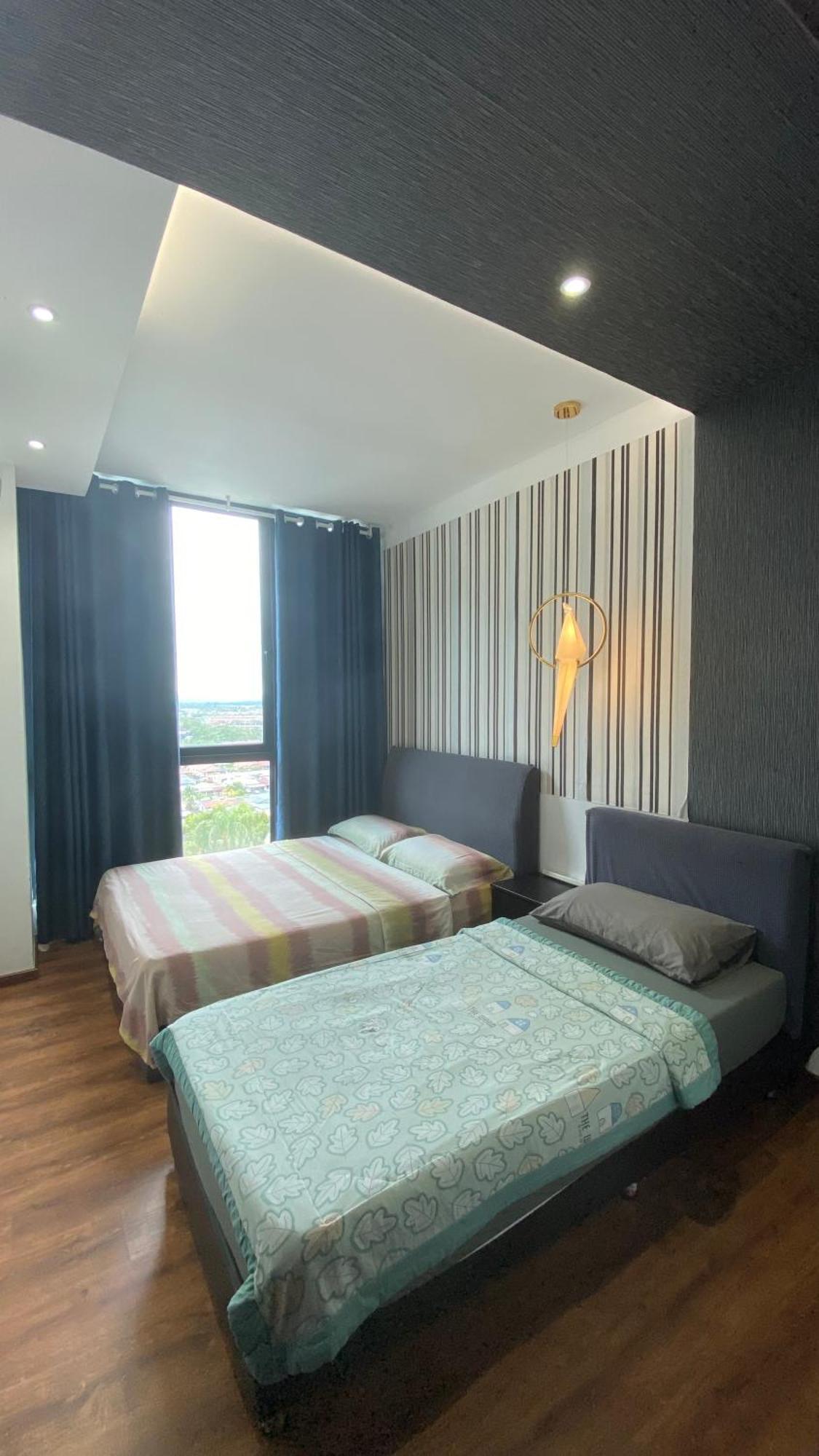 8Pax Cozy Home Stay Jazz Suites 1 Vivacity Kuching Sarawak 3Br Exteriör bild